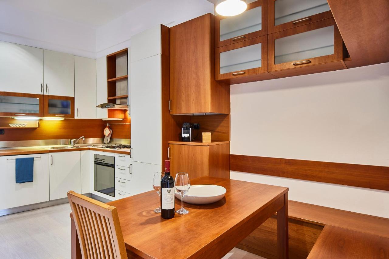 Sempione Luxury Suite - Exclusive Apartment Milan Exterior photo